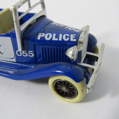 Lledo Days Gone DG9 Ford Model A police car model