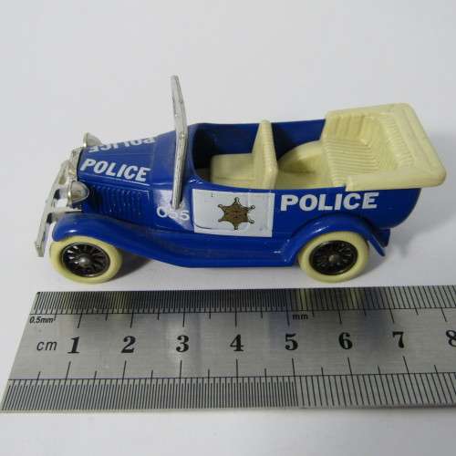 Lledo Days Gone DG9 Ford Model A police car model