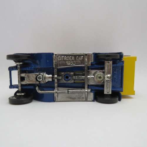 Solido 1930 Citroen C4F delivery van - Michelin tyres - Scale 1/43