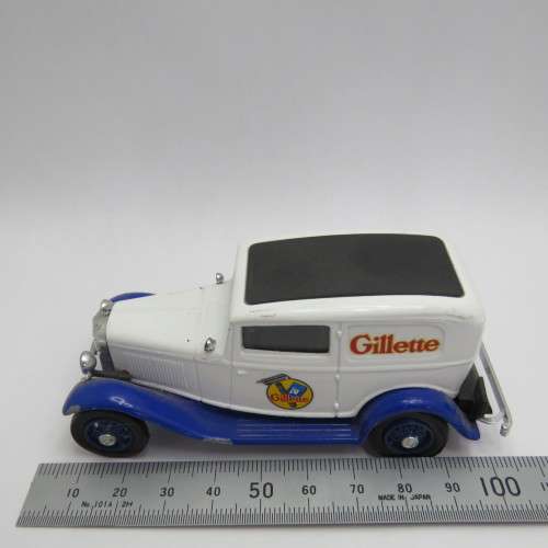 Eligor 1932 Ford delivery van - Gillette - Scale 1/43