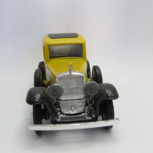 Solido 1931 Cadillac V16 Waterman delivery van - Scale 1/43