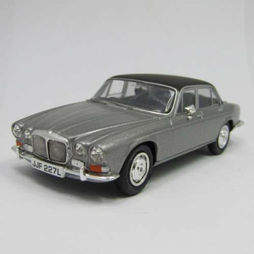 Lledo Vanguards Jaguar XJ6 Diamler Sovereign die-cast model car - scale 1/43