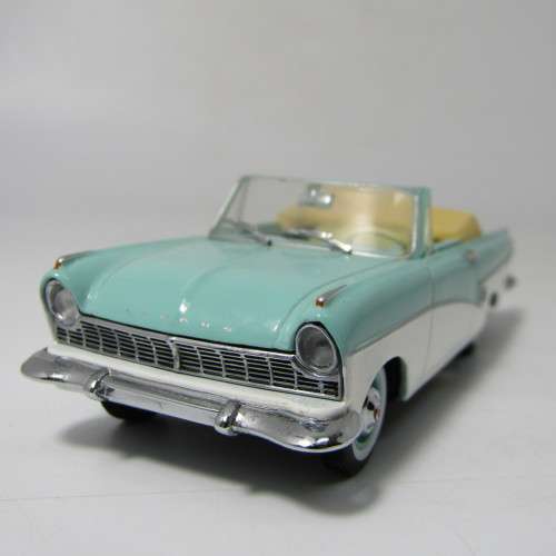 Detail Cars Art 385 Ford Tounus 17M 1957 Cabriolet model car - scale 1/43