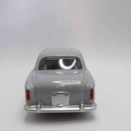 Dinky Toys #521 Peugeot 403 Berline model car - Mint boxed - DeAgostini Ltd