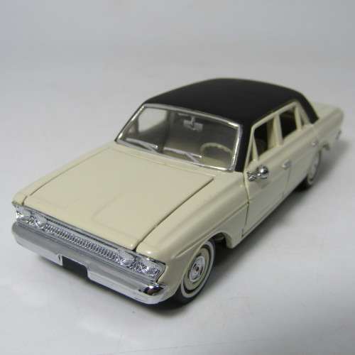 Franklin Mint Precision models AMC Rambler 660 die-cast model car - scale 1/43