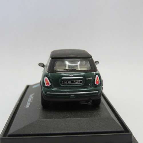 Hongwell New Mini Cooper die-cast model car - Scale 1/72