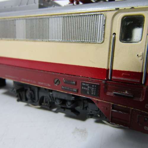 Fleischmann DB 112-310-8 Electric train engine - HO scale - with display tracks