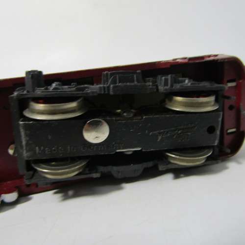 Fleischmann DB 112-310-8 Electric train engine - HO scale - with display tracks