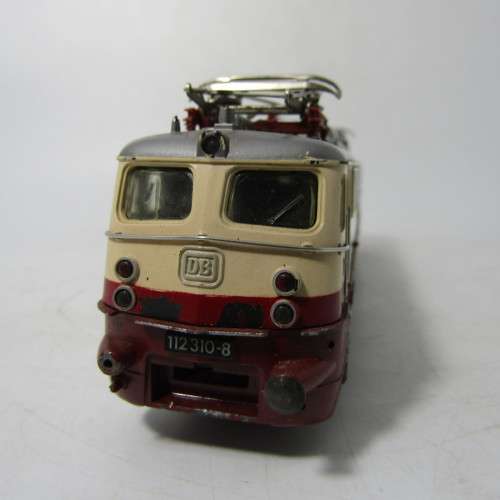 Fleischmann DB 112-310-8 Electric train engine - HO scale - with display tracks