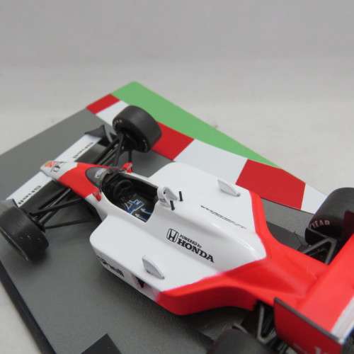 Formula 1 McLaren MP4/4 - 1988 model car - #12 Ayrton Senna - Scale 1/43