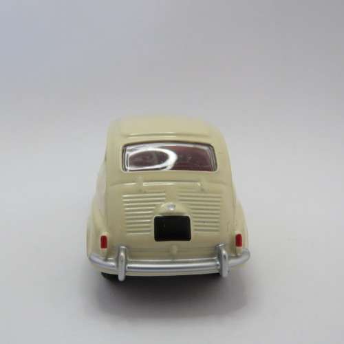 Dinky Toys #520 Fiat 600D model car - Mint boxed - DeAgostini Ltd