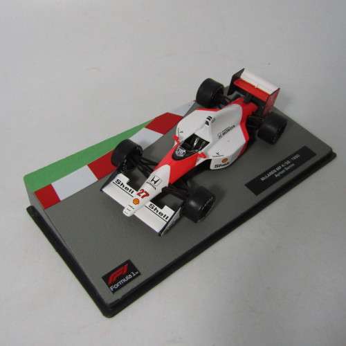 Formula 1 McLaren MP b - 1990 model car Ayrton Senna - scale 1/43