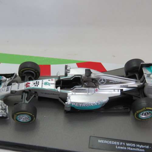 Formula 1 Mercedes F1 W05 Hybrid - 2014 model car - Lewis Hamilton - Scale