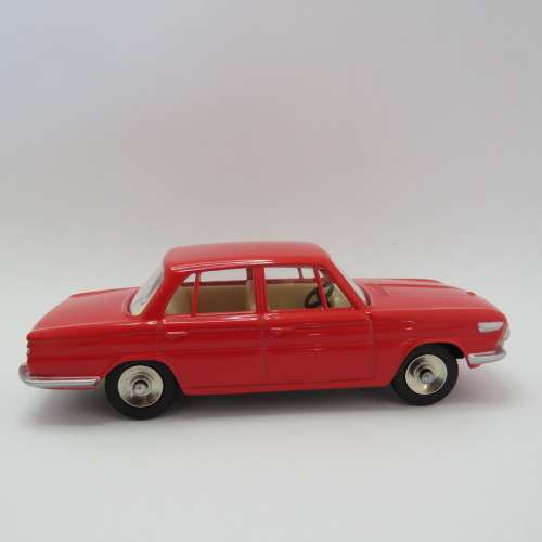 Dinky Toys #534 BMW 1500 model car - Mint Boxed - DeAgostini Ltd