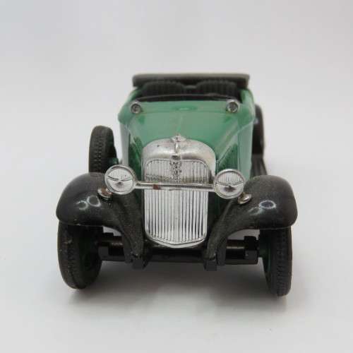 Eligor 1932 Ford die-cast model car - Top missing - Scale 1/43