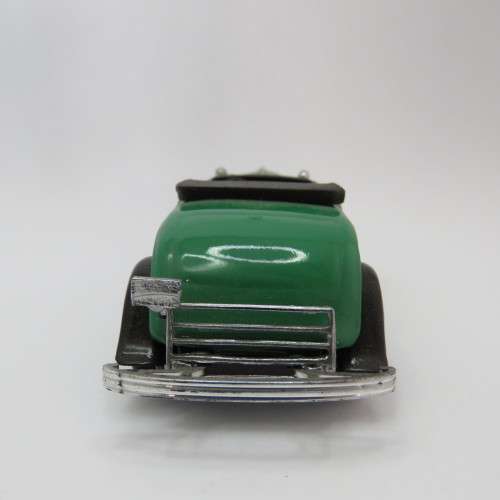 Eligor 1932 Ford die-cast model car - Top missing - Scale 1/43