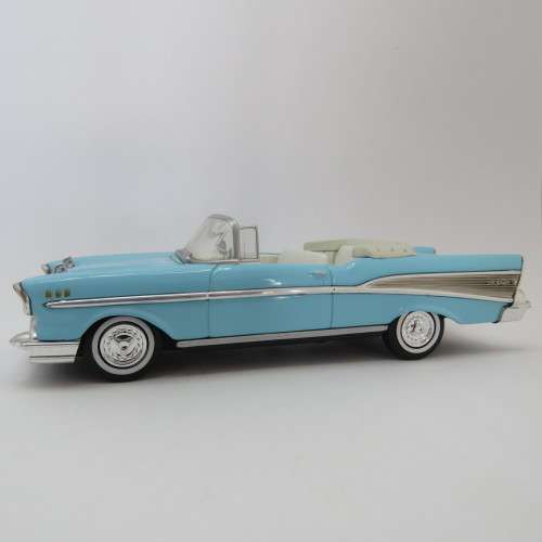 DelPrado 1957 Chevrolet Belair Convertible model car - Scale 1/43