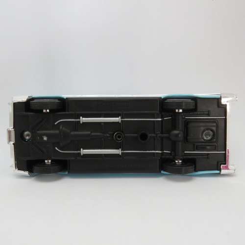 DelPrado 1957 Chevrolet Belair Convertible model car - Scale 1/43