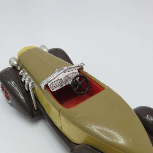 Matchbox 1935 Auburn 851 Supercharged Speedster die-cast model car - Y-19 Models of Yesteryear