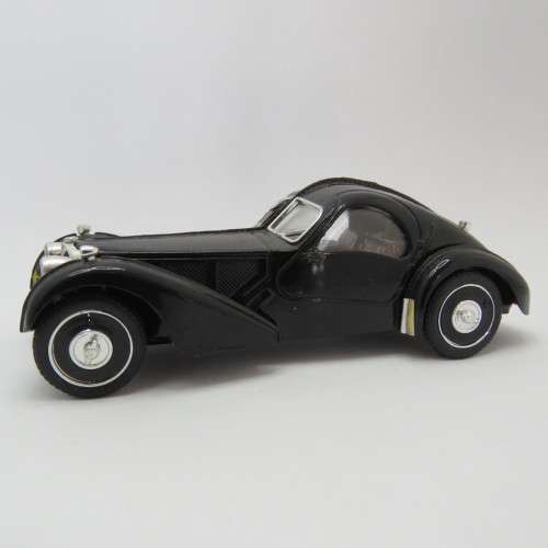 Brumm 1934 Bugatti 57S Atlantic Coupe die-cast model car - Scale 1/43