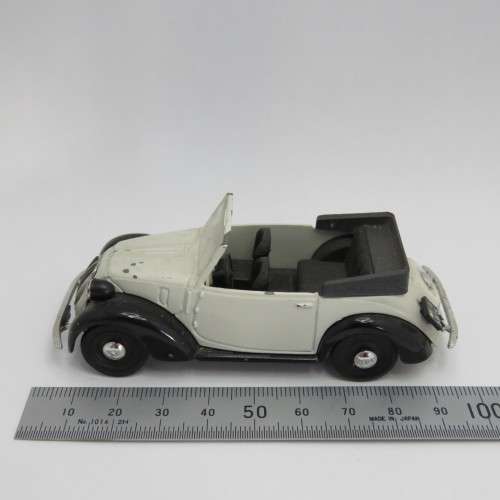 Brumm Fiat Convertible model car - Light missing - Scale 1/43