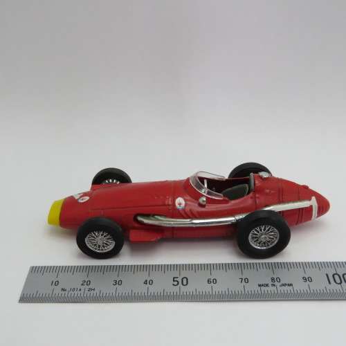 Brumm 1937 Maserati 250 F racing model car #1 - Scale 1/43