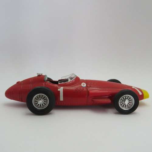 Brumm 1937 Maserati 250 F racing model car #1 - Scale 1/43