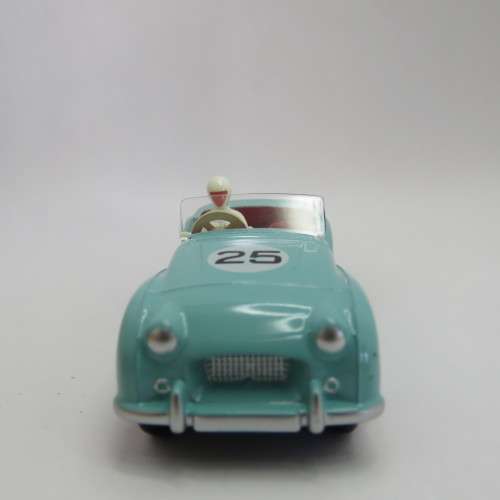 Dinky Toys Triumph TR2 Sports model car - DeAgostini
