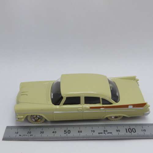 Dinky Toys #191 Dodge Royal Sedan model car in box - DeAgostini