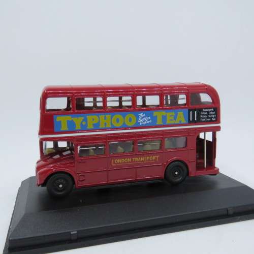 Oxford London Bus `Typhoo` die-cast model in case