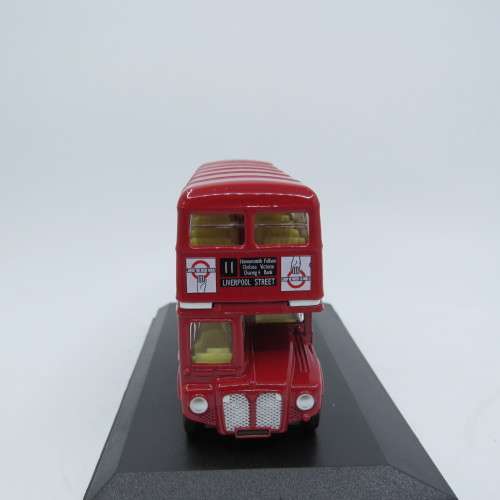 Oxford London Bus `Typhoo` die-cast model in case