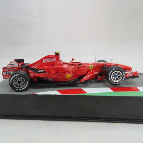Formula 1 Ferrari F2007 model car - Kimi Raikkonen - Scale
