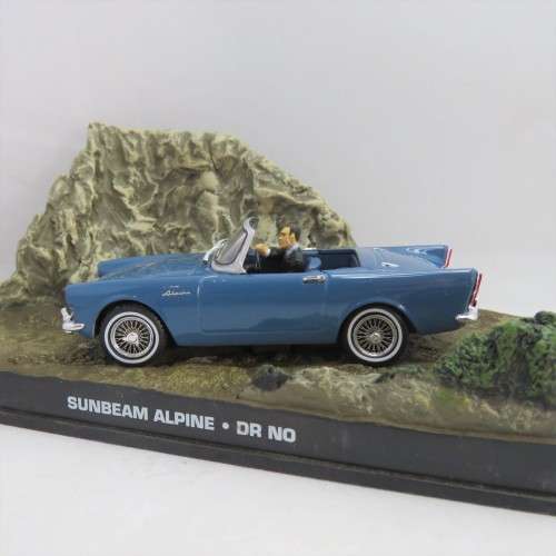 James Bond 007 Sunbeam Alpine model car - Dr No