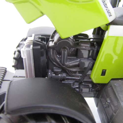 Claas Ales 657 ATZ die-cast tractor - Universal Hobbies - scale 1/32