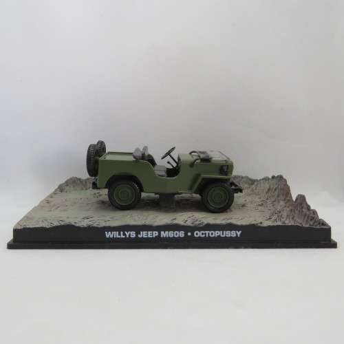 James Bond 007 Willys Jeep M 606 model car - Octopussy