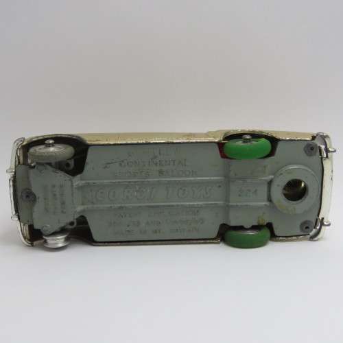 Corgi Toys 224 Bentley Continental Sports Saloon gold edition - Needs tyres - Steering rack broken