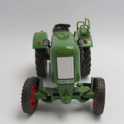 Siku #3464 Fendt Diesel Ross F28 die-cast tractor - Scale 1/32