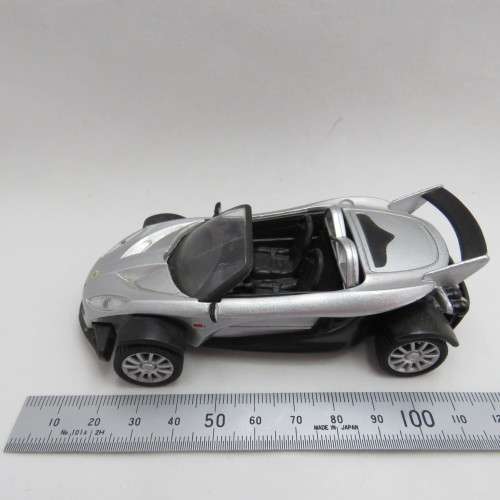 Maisto Lotus 340 R model car - Pull back action - Scale 1/33
