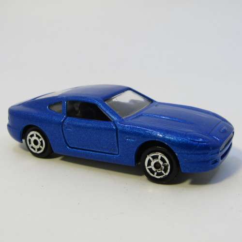 Majorette #229 Aston Martin DB7 toy car - scale 1/60 - opening doors