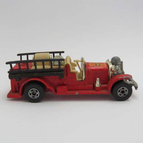 Hot Wheels Old Number 5 Fire Engine toy car - Hong Kong