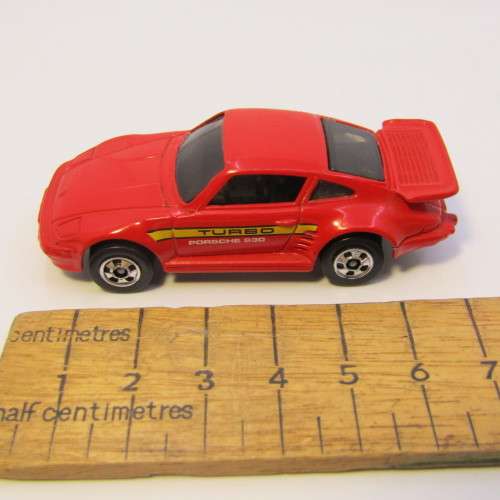 1989 Hot Wheels Porsche 930 Turbo toy car - Malaysia