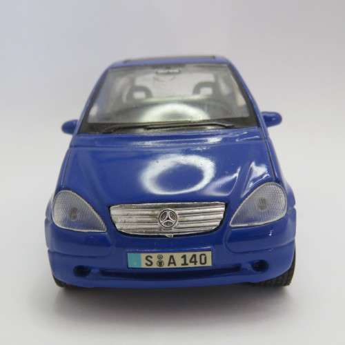 Maisto Mercedes-Benz A-Class model car - Scale 1/34