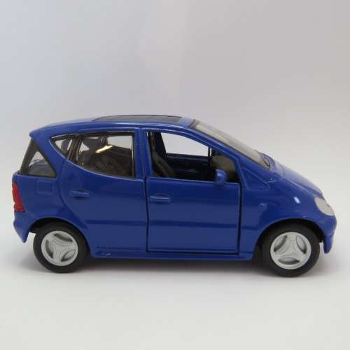 Maisto Mercedes-Benz A-Class model car - Scale 1/34