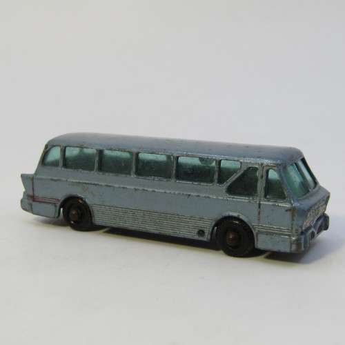 Matchbox #40 Leyland Royal Tiger Coach toy car - Lesney