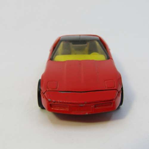 1983 Hot Wheels 80`s Corvette toy car with Gold Hot Ones Wheels - Hong Kong