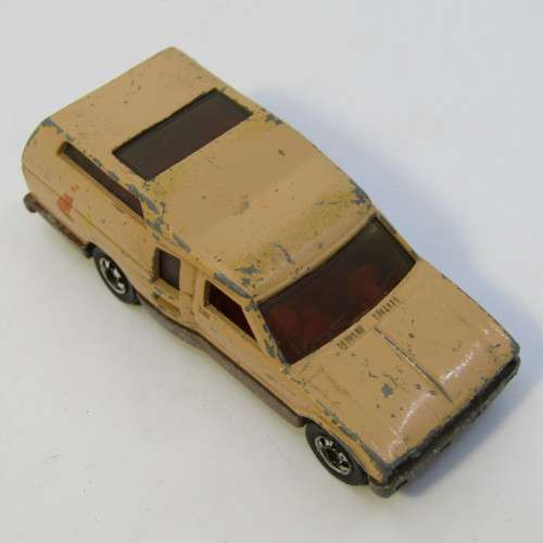 1981 Hot Wheels Minitrek toy car - Hong Kong