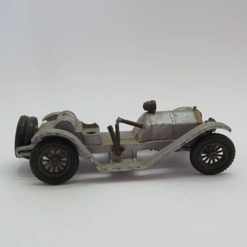 Matchbox Models of Yesteryear No 7 - 1913 Mercer Raceabout - Pieces missing