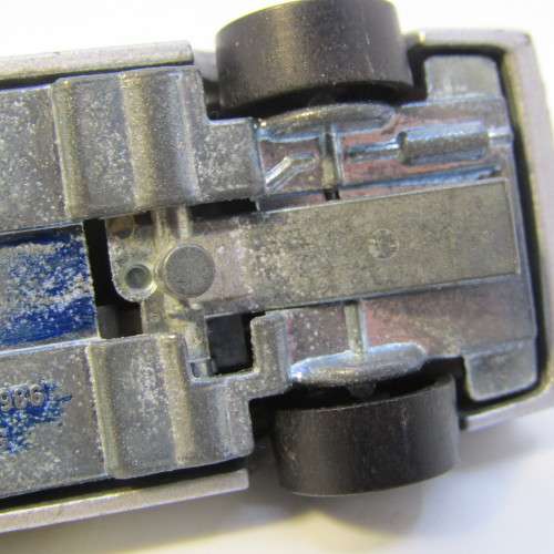 Hot Wheels Flip Cuts flip buster security patrol toy car - 1986 Hong Kong