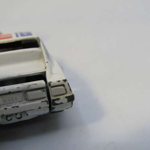 Hot Wheels Crack-ups Smak Bak toy car - rear door missing - Hong Kong