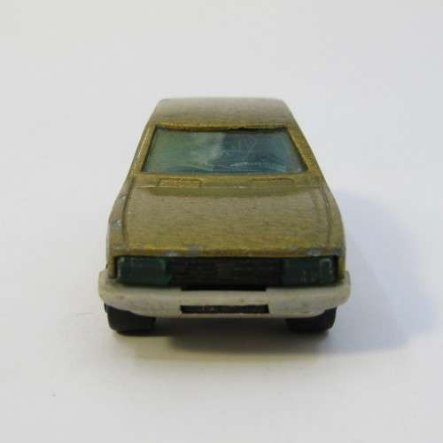 Majorette #240 Simca 1308 toy car - scale 1/60 - opening rear